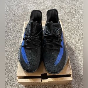 Yeezy Boost 350 V2